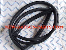 DATSUN ROADSTER WINDSHIELD WEATHERSTRIP 