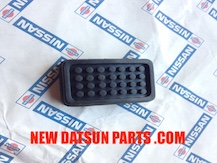 DATSUN ROADSTER RUBBER FOOT REST PAD  